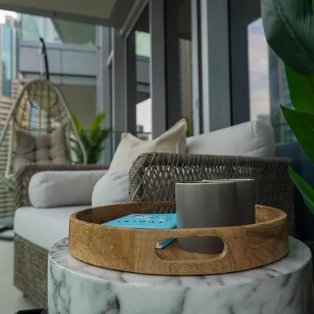 Majestay - Luxury Living Dubaï Extérieur photo