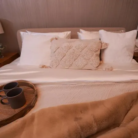 Majestay - Luxury Living Dubaï Extérieur photo