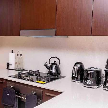 Majestay - Luxury Living Dubaï Extérieur photo